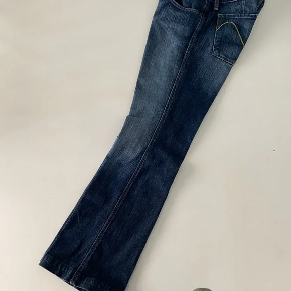 Ladies Jeans by Guess (Stretch) - Picture 14 of 14
